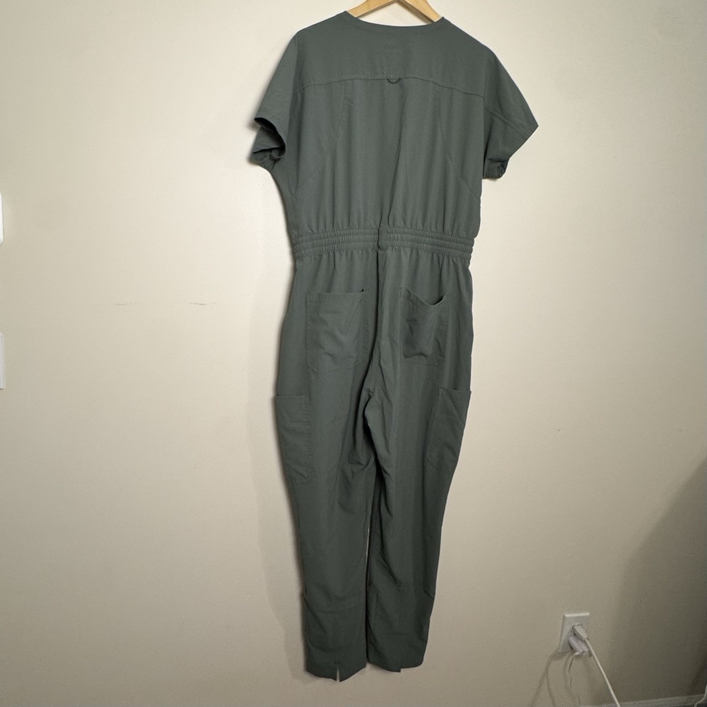 WonderWink Renew Women's Large Jumpsuit 7 Pocket V-Neck Stretch Cargo In Olive - Picture 11 of 16